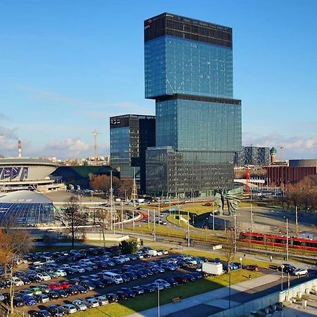 Apartament Korfantego Citycentre Z Widokiem Na Spodek Katowice Esterno foto