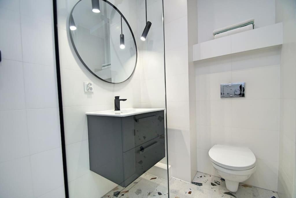 Apartament Korfantego Citycentre Z Widokiem Na Spodek Katowice Esterno foto